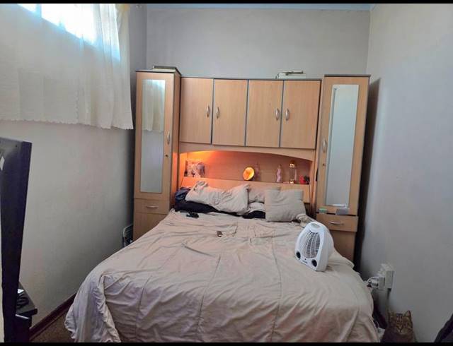 3 BEDROOM HOUSE FOR SALE IN WOODMERE
